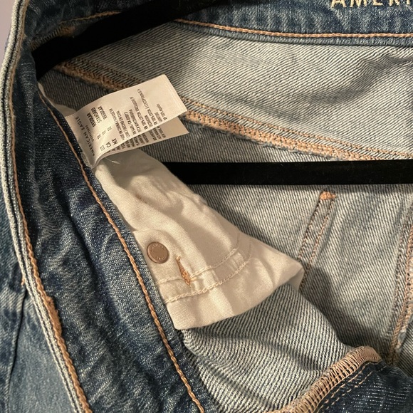 Brand New, super funky mom jeans - Picture 2 of 3